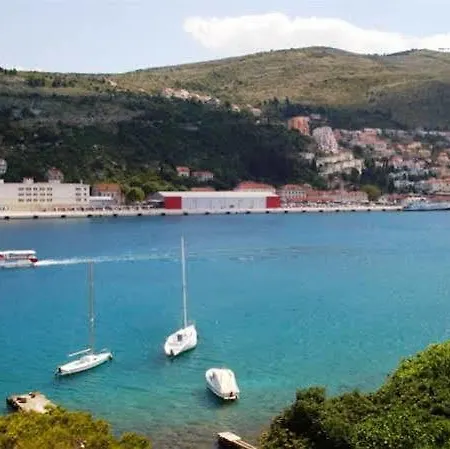 Radovic Guest house 3*